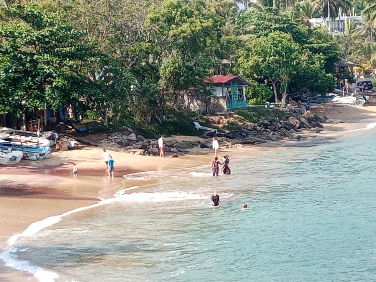 Surf Paradise Tangalle Eksteriør billede